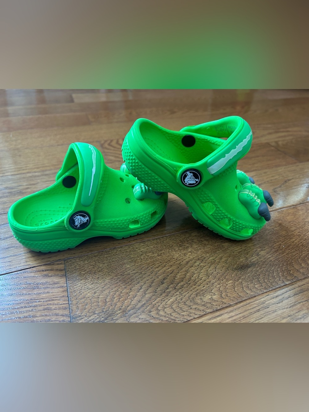 CROCS Classic I Am Dinosaur Slime Green Slip On with Dinosaur Claws Toddler C6 - Picture 6 of 7